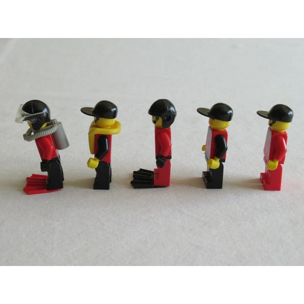 LEGO Vintage Minifigure Lot of 5 Scuba Divers Vintage 6441 Flippers Life Vest